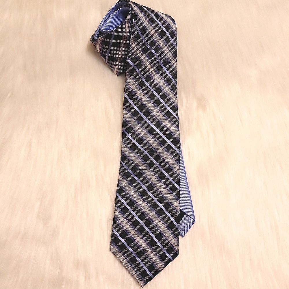 Tommy Hilfiger Plaid Tie